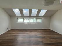 Pronájem bytu 1+kk, Uhlířské Janovice, 47 m2