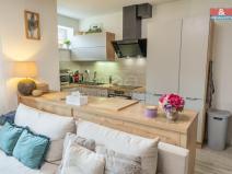 Prodej bytu 3+kk, Chrášťany, Oranžová, 69 m2
