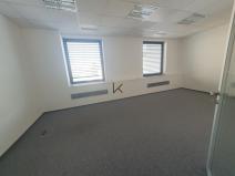 Pronájem kanceláře, Praha - Karlín, Thámova, 309 m2