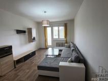 Pronájem bytu 2+1, Hodonín, Cihlářská čtvrť, 58 m2