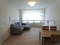 Pronájem bytu 2+kk, Praha - Karlín, Pobřežní, 58 m2