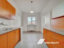 Prodej bytu 2+1, Zlín, třída Tomáše Bati, 58 m2