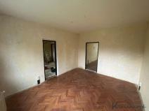 Prodej bytu 2+1, Ostrov, Májová, 52 m2
