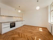 Pronájem bytu 2+kk, Praha - Žižkov, Seifertova, 41 m2