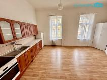Pronájem bytu 2+1, Karlovy Vary, Dr. Davida Bechera, 83 m2