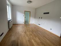 Pronájem bytu 2+kk, Hluboká nad Vltavou, Třeboňská, 49 m2