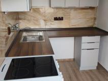 Pronájem bytu 2+1, Chomutov, Bezručova, 60 m2