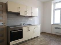 Pronájem bytu 1+1, České Budějovice, Karla IV., 41 m2
