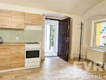 Pronájem bytu 1+1, Kolín - Kolín IV, Školská, 28 m2