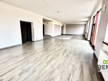 Pronájem obchodního prostoru, Kunovice, náměstí Svobody, 170 m2