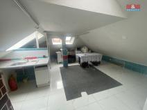 Pronájem atypického bytu, Beroun, Palackého, 90 m2