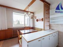 Pronájem bytu 3+1, Praha - Prosek, Veltruská, 61 m2