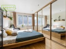 Prodej bytu 3+1, Karlovy Vary, U Trati, 81 m2