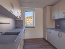 Pronájem bytu 3+kk, Hluboká nad Vltavou, Husova, 77 m2