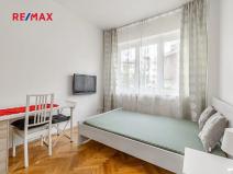 Pronájem bytu 1+kk, Praha - Střešovice, Za Hládkovem, 22 m2