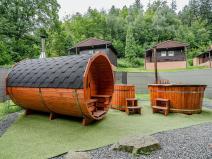 Prodej ubytování, Řeka, 250 m2