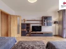 Prodej bytu 3+1, Plzeň, Žlutická, 75 m2