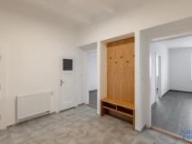 Pronájem bytu 2+1, Klatovy, nám. Míru, 71 m2