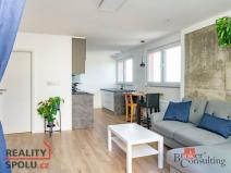 Pronájem bytu 2+kk, Praha - Bohnice, Hlivická, 55 m2