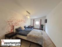 Prodej bytu 2+kk, Praha - Nové Město, V tůních, 58 m2