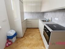 Pronájem bytu 3+kk, Praha - Holešovice, Milady Horákové, 82 m2