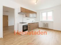 Pronájem bytu 2+1, Havířov - Město, Hlavní třída, 55 m2