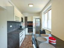 Prodej bytu 2+kk, Hustopeče, Herbenova, 59 m2