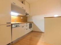 Pronájem bytu 1+kk, Praha - Záběhlice, Na lávce, 37 m2