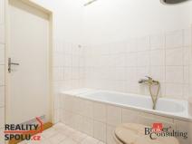 Pronájem bytu 2+kk, Opava - Město, Kolářská, 51 m2