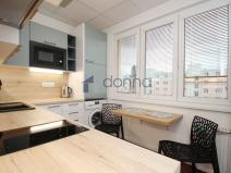 Pronájem bytu 2+1, Praha, Přesličková, 56 m2