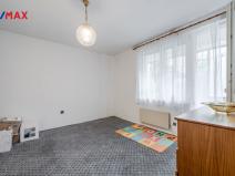 Prodej bytu 4+1, Horoměřice, K Bytovkám, 94 m2