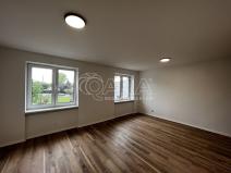 Pronájem bytu 1+kk, Louny, Husova, 38 m2