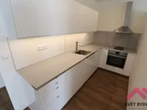 Pronájem bytu 2+kk, Praha - Nusle, Na Pankráci, 62 m2