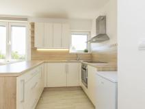 Pronájem bytu 1+kk, Pardubice - Ohrazenice, Školská, 34 m2