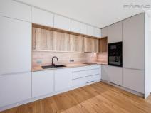 Pronájem bytu 3+kk, Praha - Smíchov, Podbělohorská, 170 m2