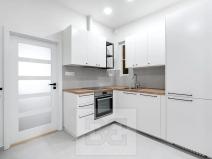 Pronájem bytu 3+1, Praha - Žižkov, Hartigova, 66 m2