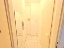 Pronájem bytu 1+kk, Praha - Holešovice, Schnirchova, 20 m2