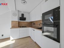 Prodej bytu 3+kk, Hradec Králové, Průmyslová, 60 m2