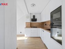 Prodej bytu 3+kk, Hradec Králové, Průmyslová, 60 m2
