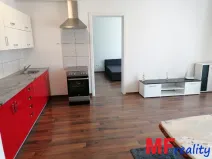 Pronájem bytu 2+kk, Hradec Králové, Farářství, 52 m2