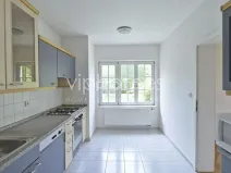 Pronájem rodinného domu, Praha - Nebušice, 234 m2
