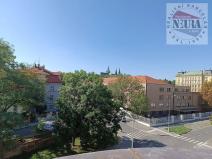 Pronájem bytu 4+kk, Praha - Hradčany, Na valech, 110 m2