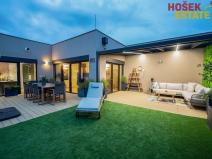 Prodej bytu 4+kk, Holubice, 135 m2