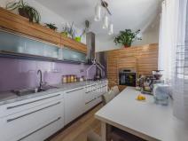 Prodej bytu 2+1, Hradec Králové - Pražské Předměstí, Medkova, 56 m2