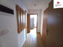 Pronájem bytu 1+1, Trutnov, Fialková, 30 m2