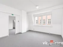 Prodej komerční nemovitosti, Karlovy Vary, Varšavská, 145 m2