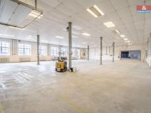 Pronájem výrobních prostor, Slaný, Trojanova, 7200 m2