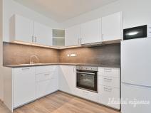 Pronájem bytu 1+kk, Brno, Táborská, 44 m2