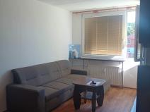 Pronájem bytu 2+1, Jince, Zborovská, 42 m2