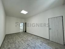 Pronájem bytu 2+1, Brno, Bratislavská, 59 m2